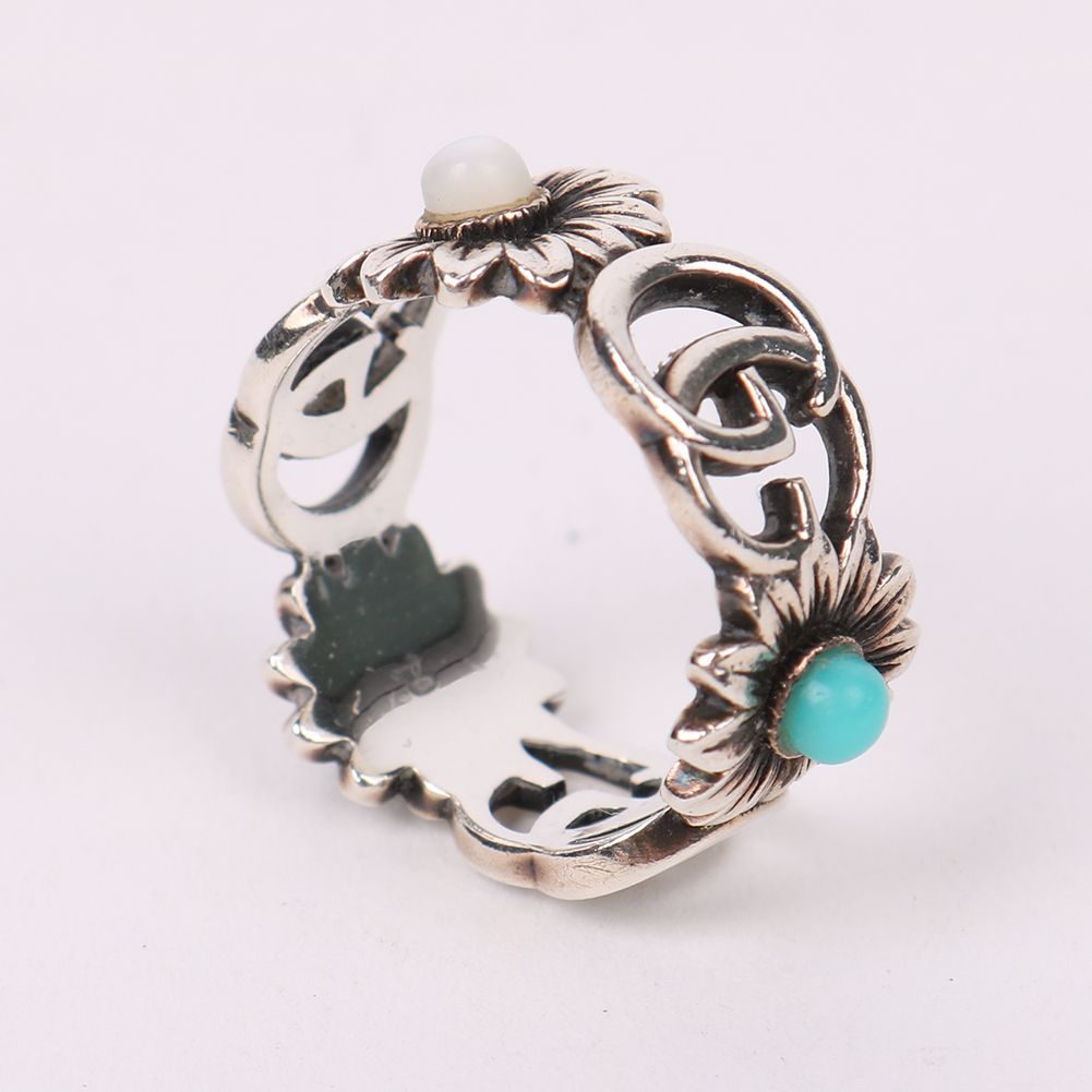 Gucci Double G Mother of Pearl Sterling Silver Ring 527394