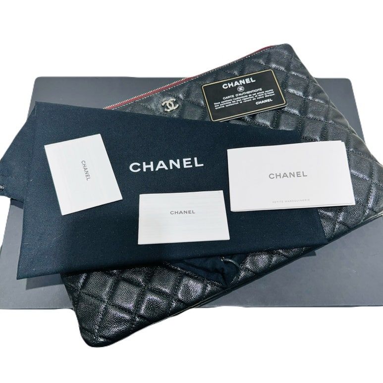 CHANEL Black Classic Large CC Logo Clutch 24th - A82552 | eBay