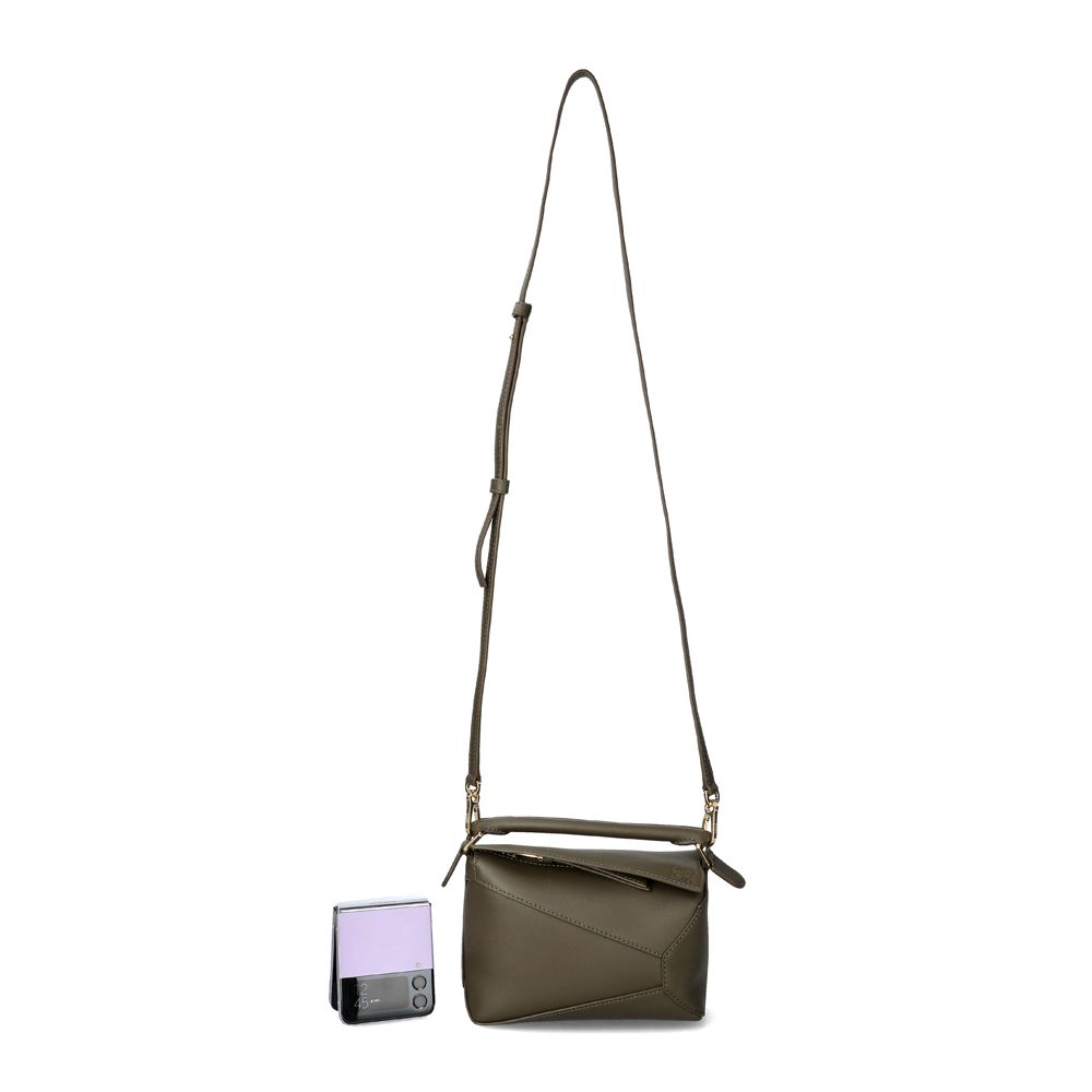 A510P88X263969 Puzzle mini hand bag