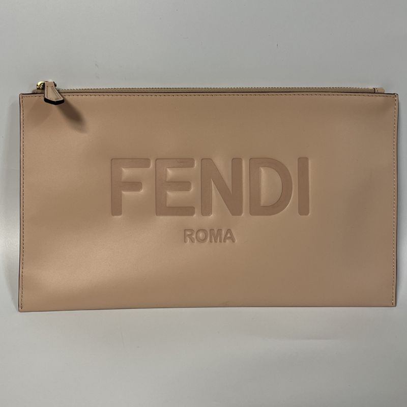 FENDI 펜디 플랫  클러치 미디엄 8N0149 AC9L F14N1
