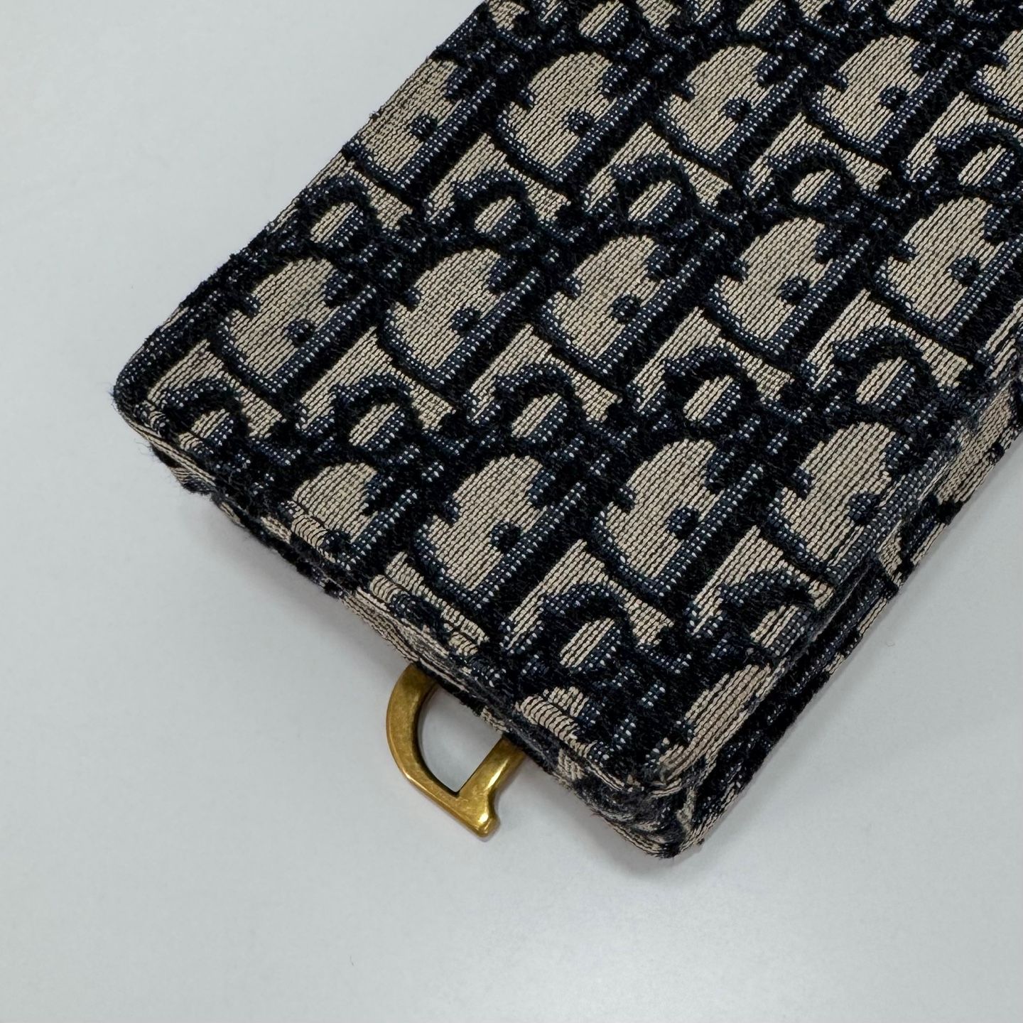 Dior Crossbody Phone Holder Bag with Chain (S5641CTZQ M928 Dior Crossbody Phone Holder Bag with Chain (S5641CTZQ M928