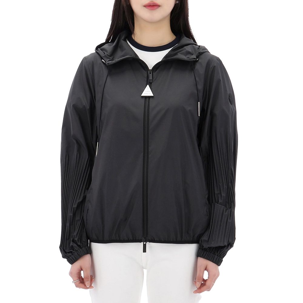 MONCLER Paanatウインドブレーカー Moncler PAANAT Hooded Windbreaker Jacket 1A00035 597YW 999