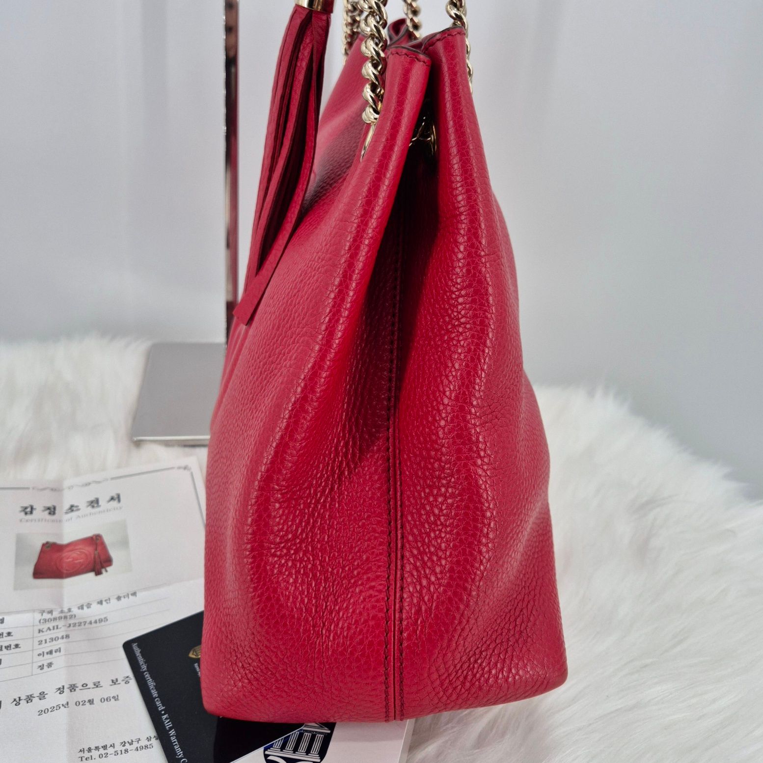 Gucci Soho Chain Shoulder Bag Red 308982 125874582 | eBay Gucci Soho Chain Shoulder Bag Red 308982 125874582 | eBay