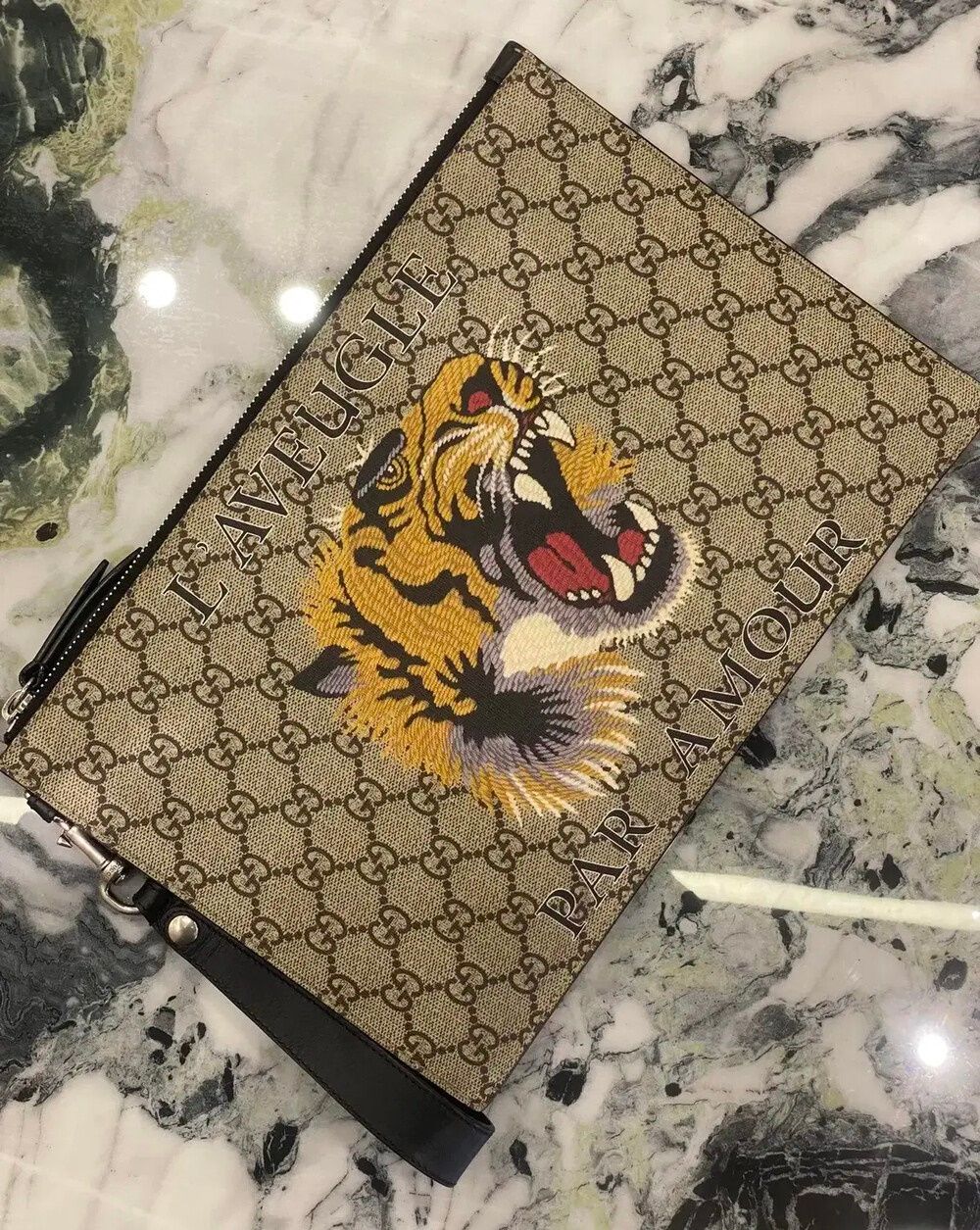 Gucci Tiger Clutch 30.5 x 21 126760152 | eBay