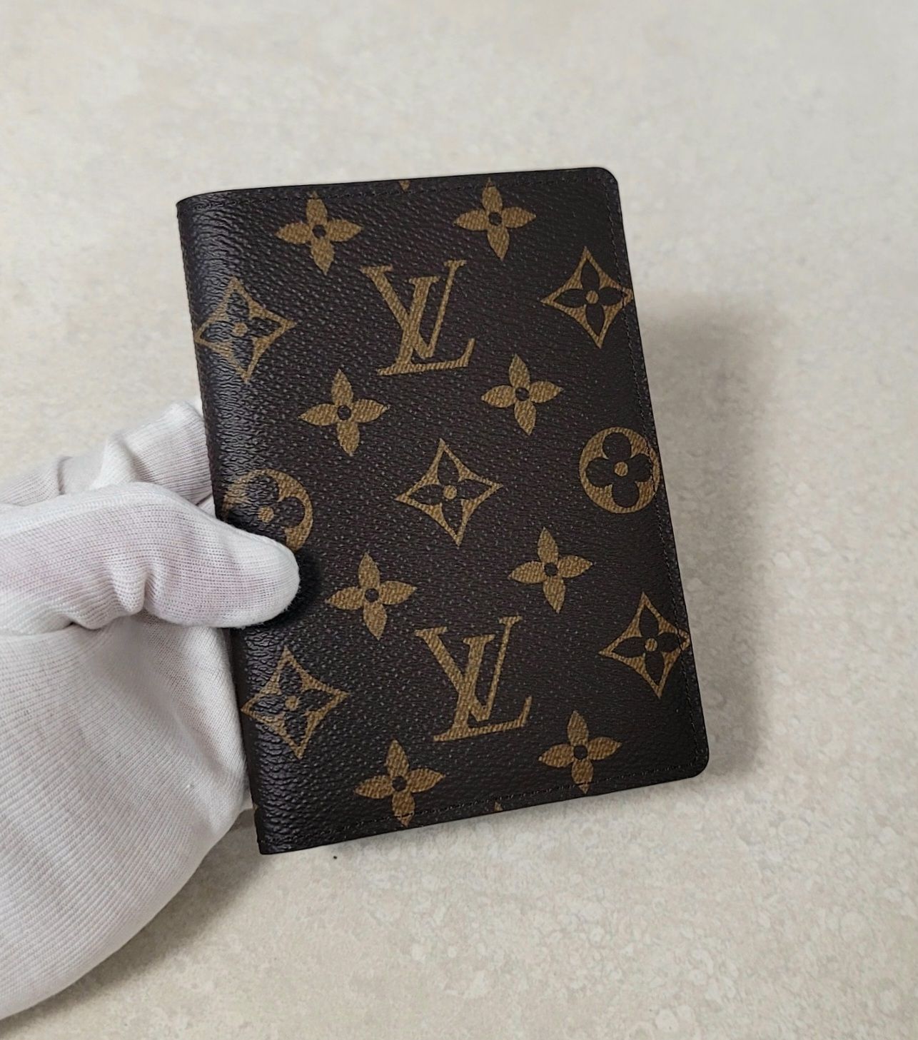 [정품] 루이비통 LouisVuitton 모노그램 여권 커버 지갑
