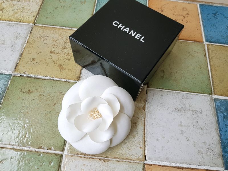샤넬(CHANEL) | 헤어슈슈 실크 리본 곱창밴드 스크런치 머리끈 | 트렌비