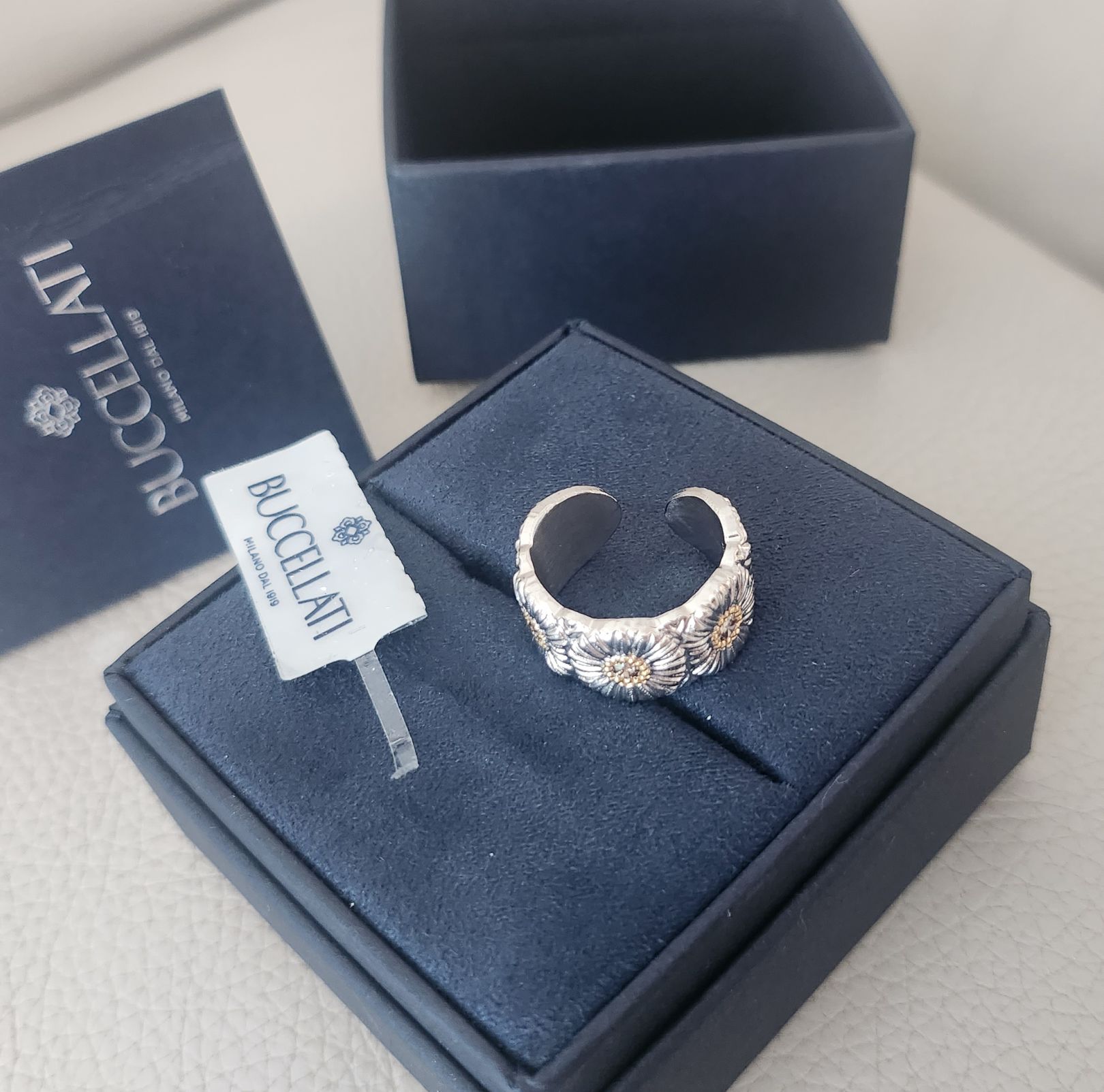 BUCCELLATI 부첼라티 블라썸 다이아몬드 데이지링 실버 반지 JAGETE023603