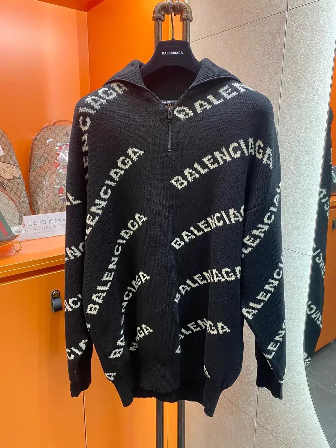 Balenciaga Half-Zip Knit Black S (95-100) 134044971 | eBay Balenciaga Half-Zip Knit Black S (95-100) 134044971 | eBay