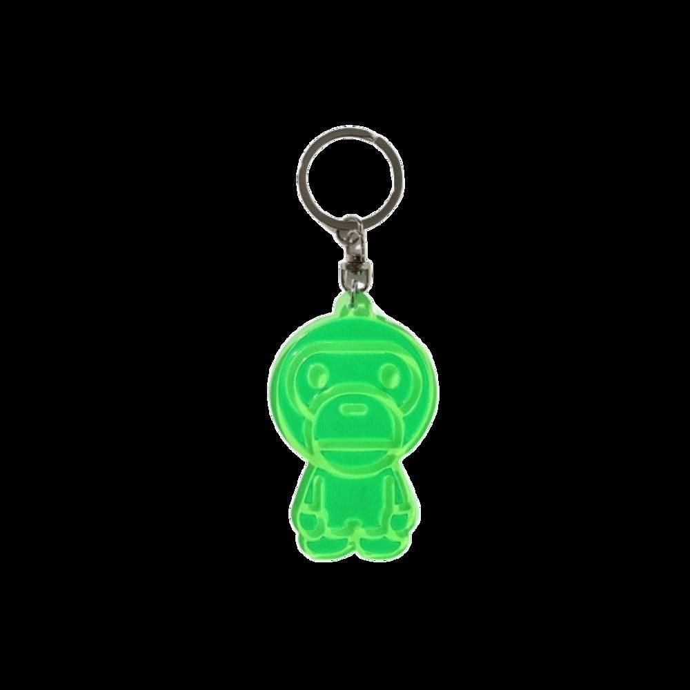 베이프(BAPE) | 베이프 글로우 인 더 다크 베이비 마일로 키체인 화이트 그린 | 트렌비