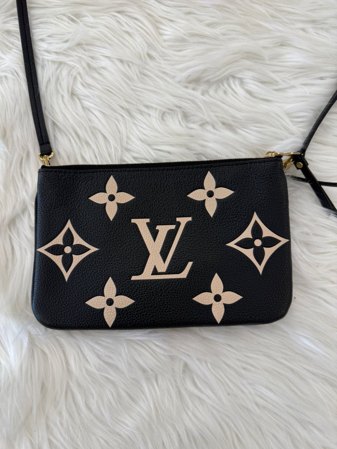 Louis Vuitton Pochette Double Zip Crossbody Black m80787