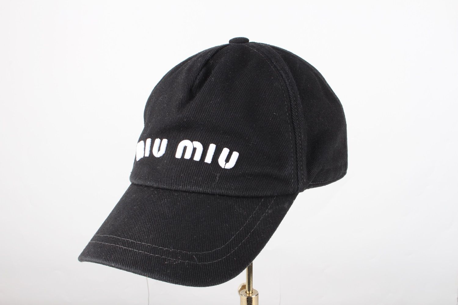 Women's Velvet cap | MIU MIU | 24S
