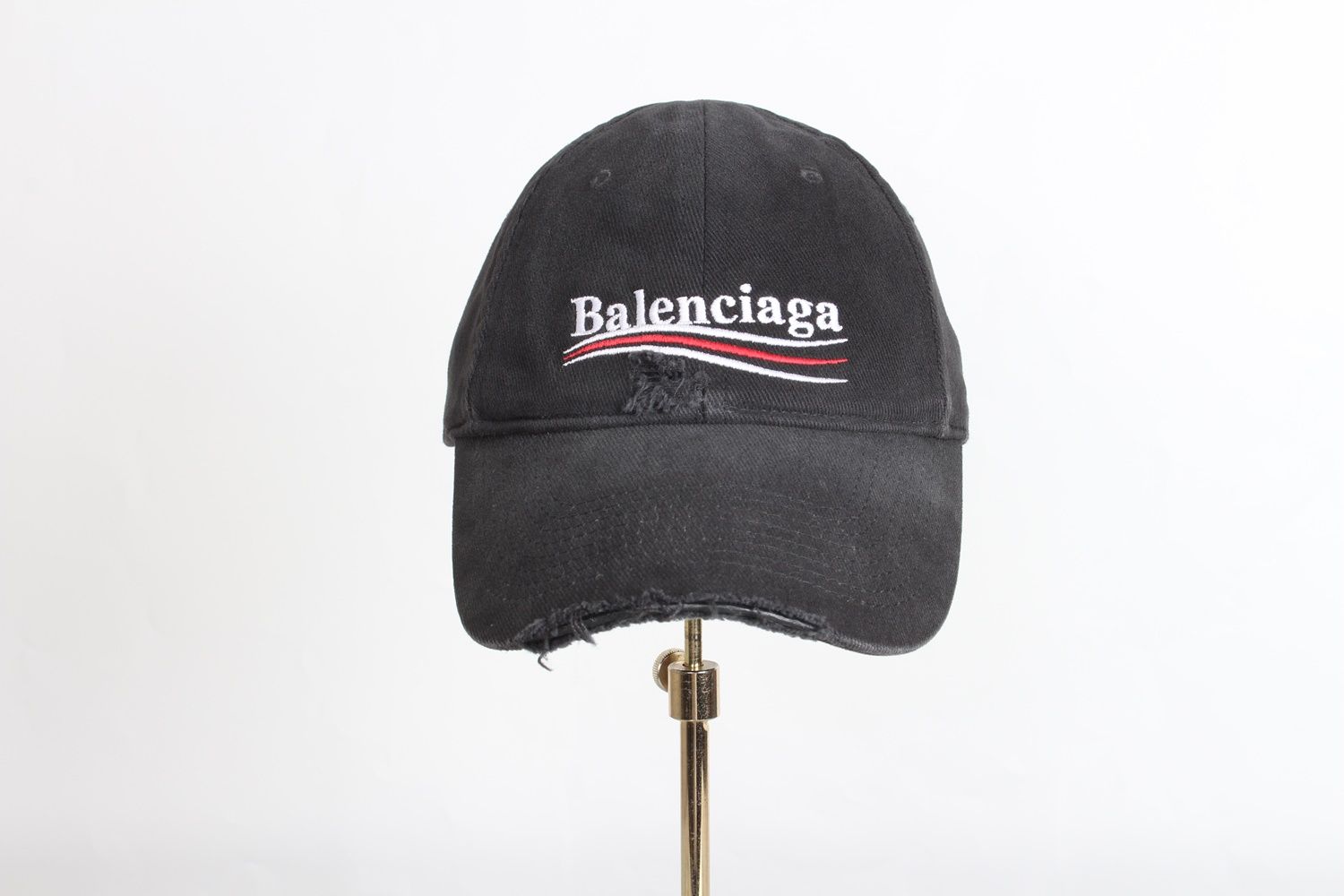 Street Wear | Vintage | B A L E N C I A G A archetype spring