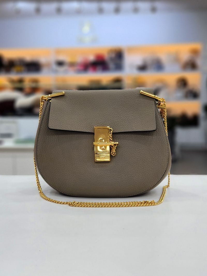 【関税込み】 ☆CHLOE☆ DREW チェーン クロスバック Chloe Drew Small Gold Chain Shoulder Bag 3S1031 138131589 | eBay