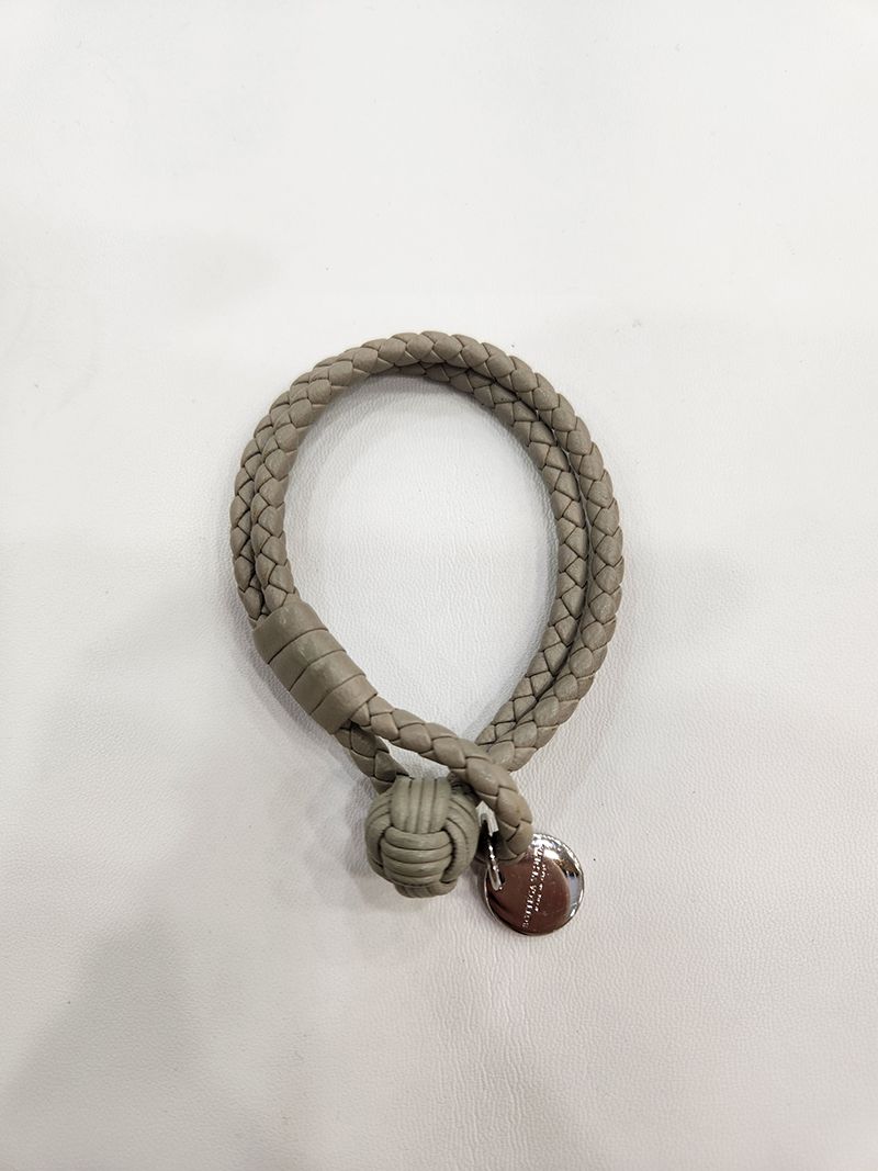 【BOTTEGA VENETA】Intrecciato Bracelet Beige Bottega Veneta Intrecciato Woven Beige Women's Bracelet
