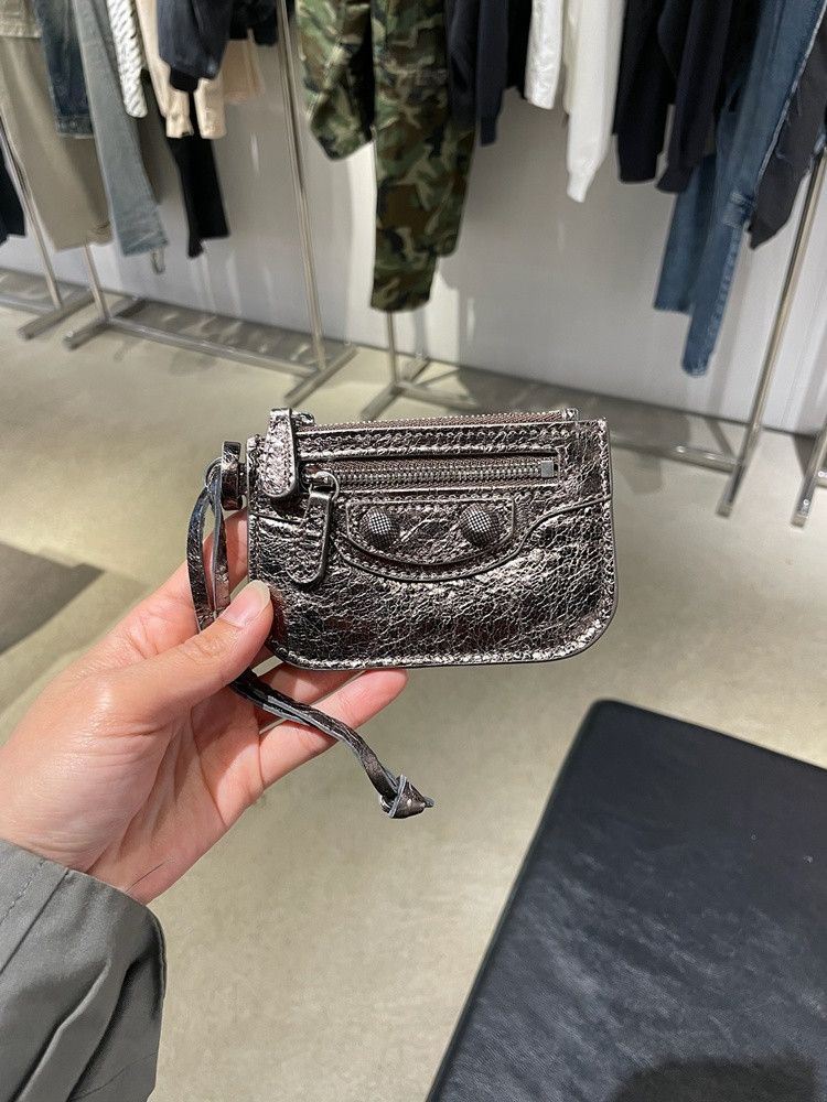 발렌시아가 아레나 메탈릭 르 카골 지퍼 카드지갑 DARK BRONZE 776769 0GT3Y 2564