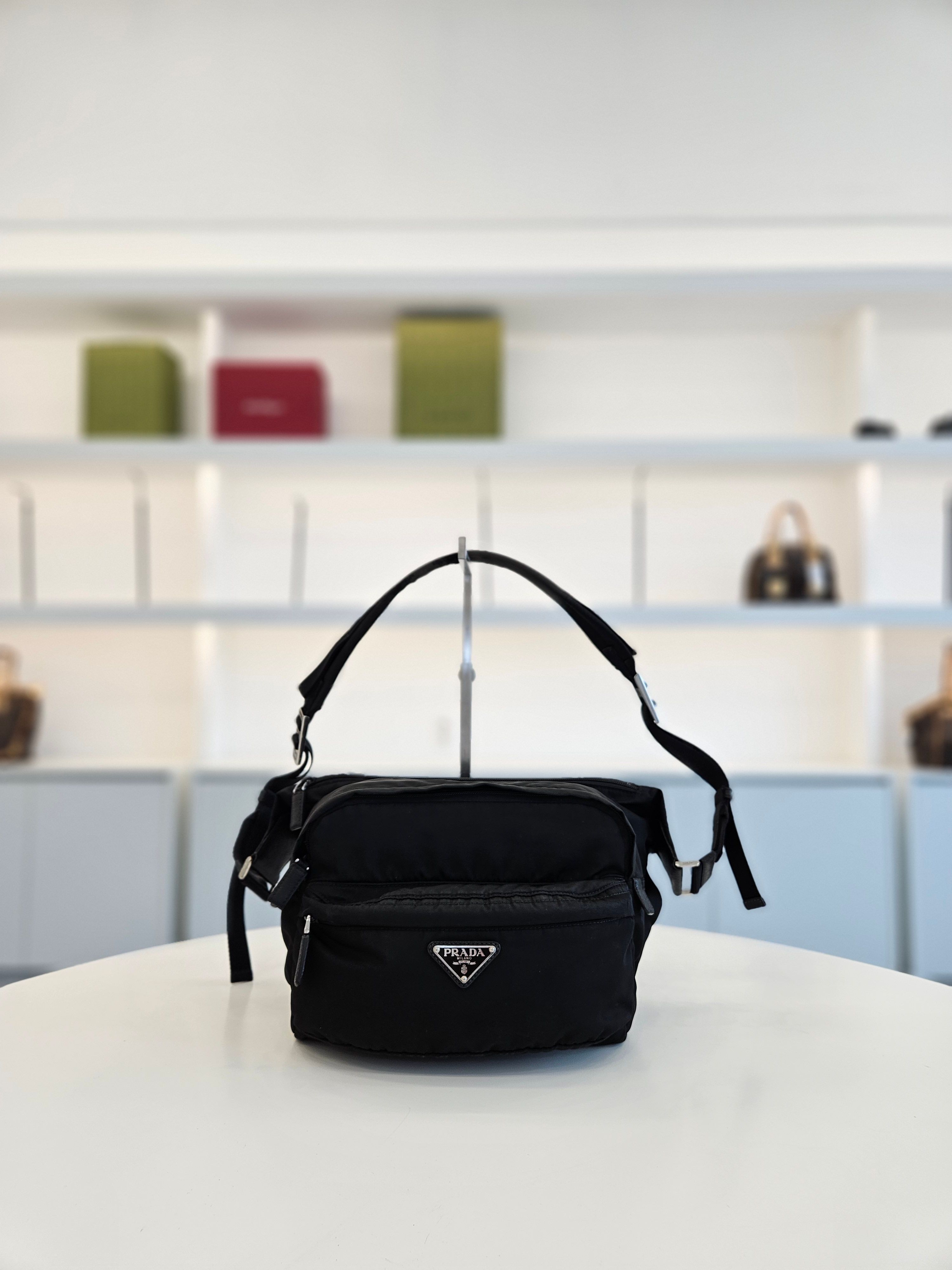 PRADA ハタフライフレムサンクラス PRA14S 12R30B Prada ｜IFCHIC