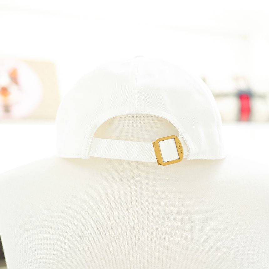 Gucci Multi Logo Cap Cotton White 788548 4HA9X 9000  display picture 3