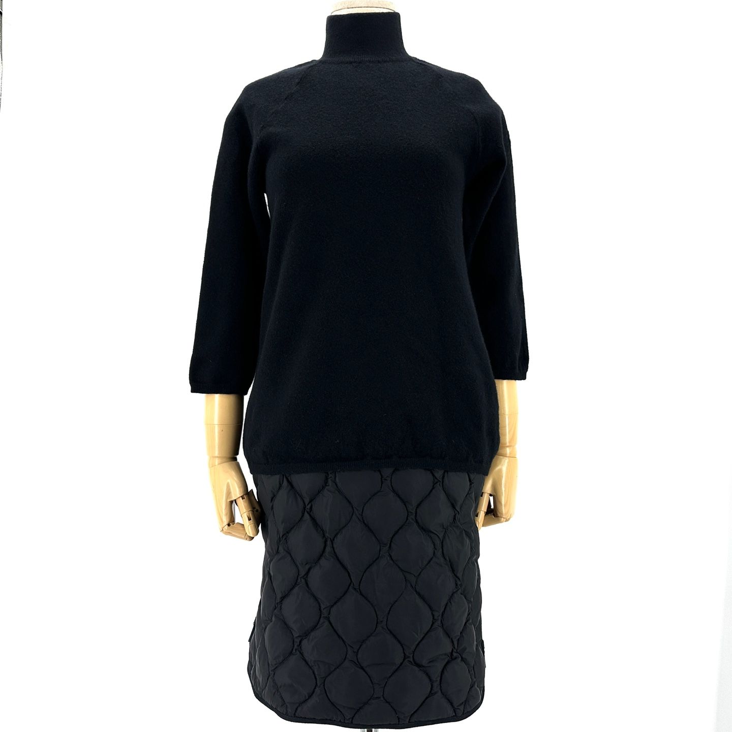 MONCLER Black cotton sweatshirt dress (8I0001489A1K 999)