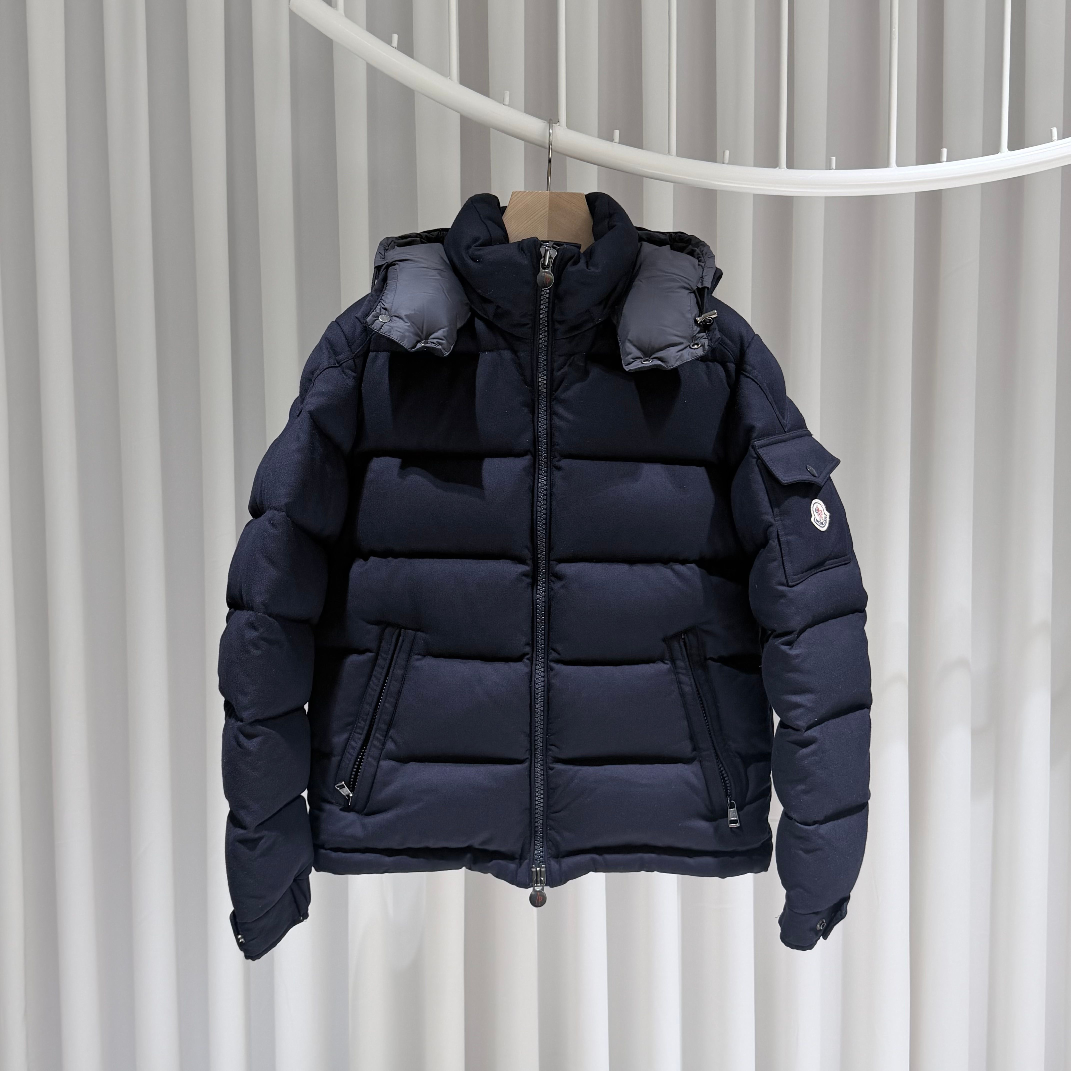 Moncler Down Jacket Montgenevre for Men Navy (A/2) 153977116 [P