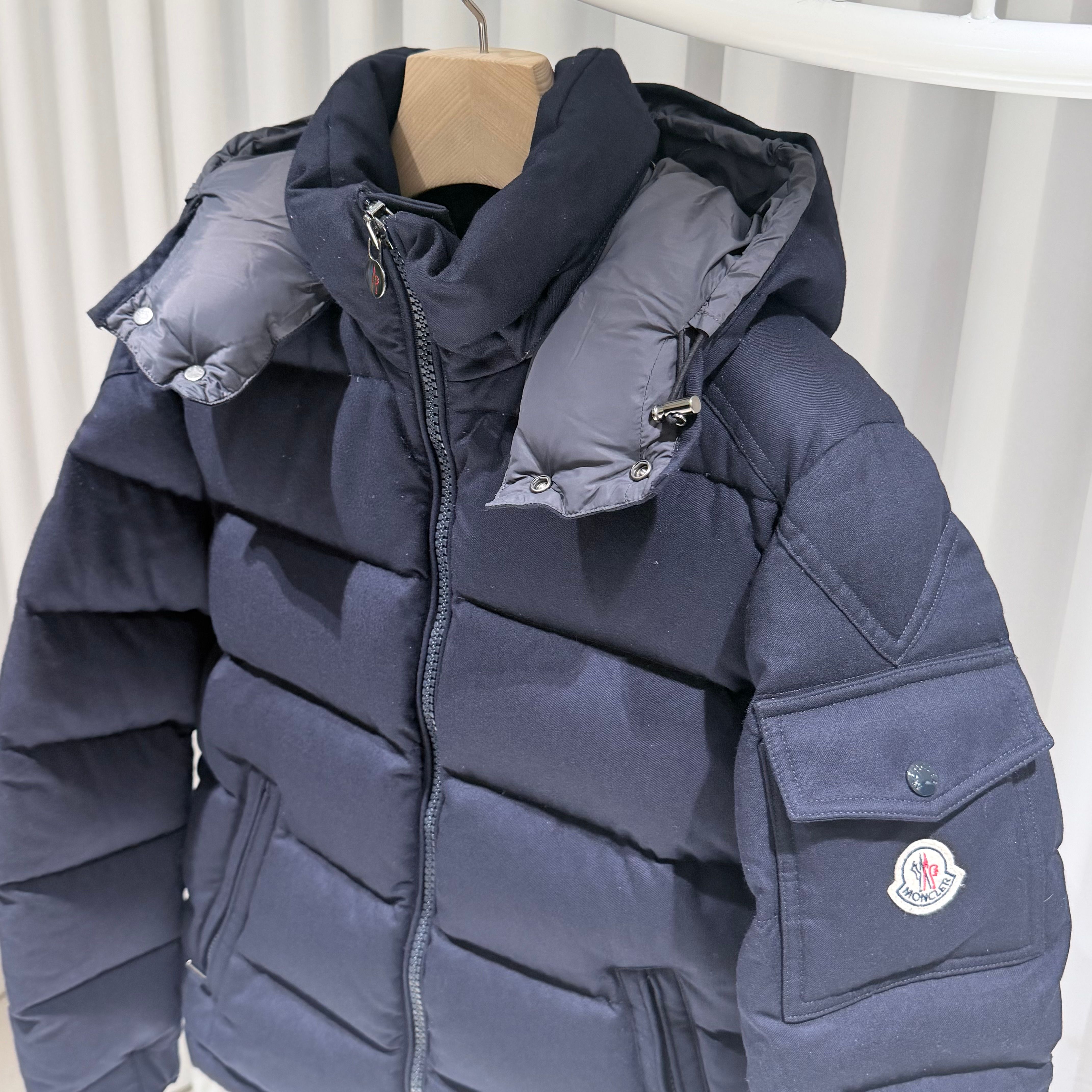 Moncler Down Jacket Montgenevre for Men Navy (A/2) 153977116 [P